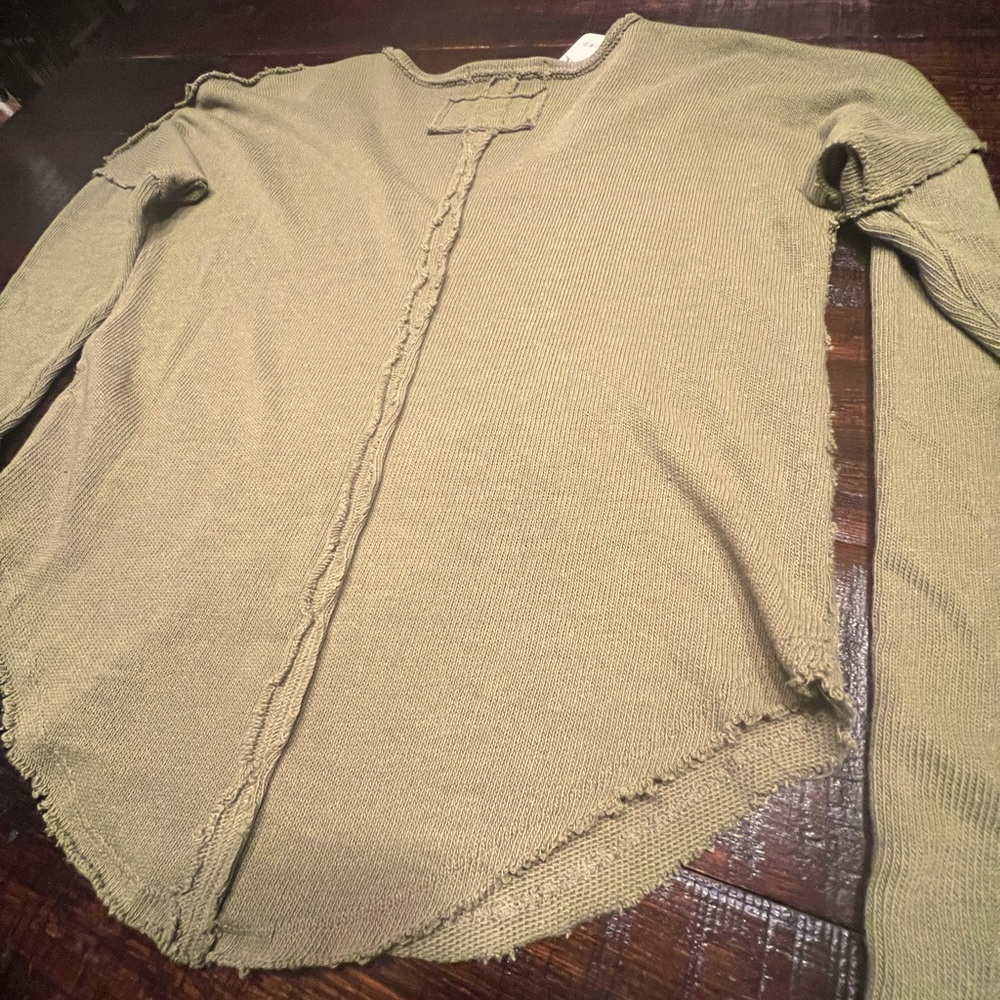 We the Free sweater NWT